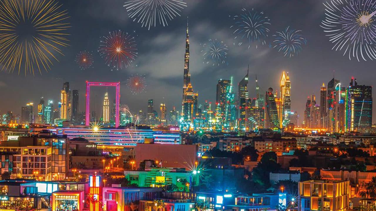 happy new year 2023 holiday in uae